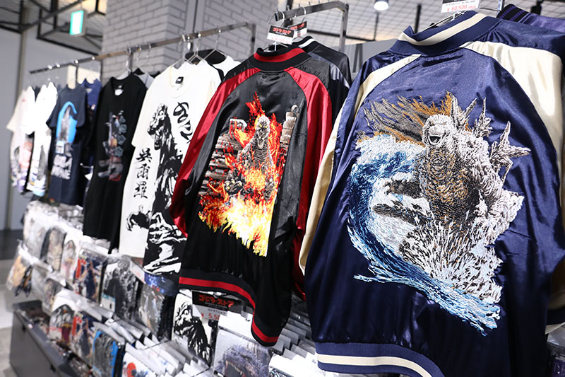 ゴジラ・ストア Daiba 店内写真3