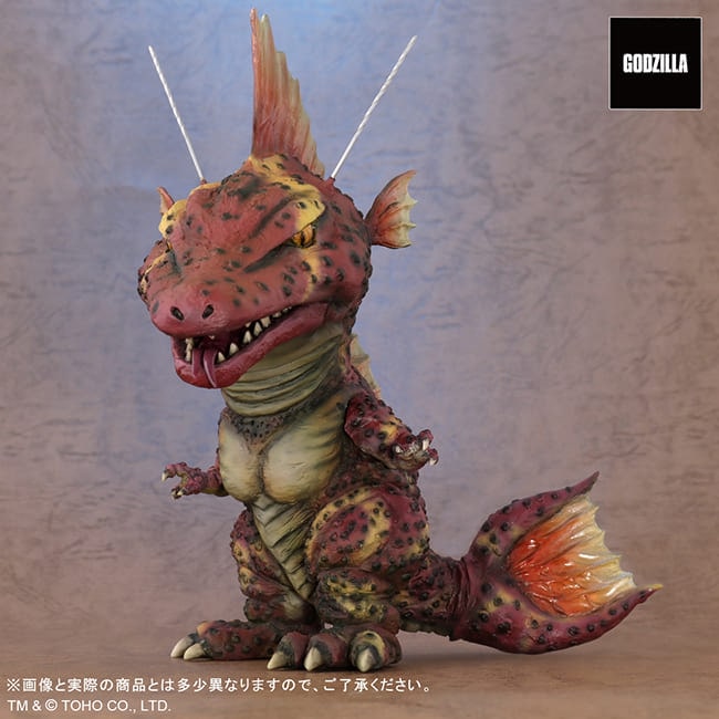 デフォリアル　チタノザウルス　RIC版