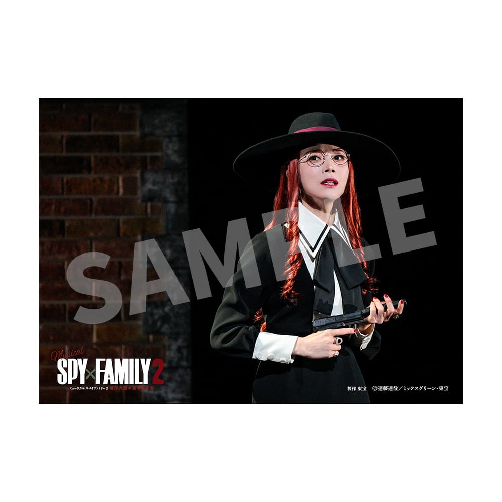 ミュージカル『SPY×FAMILY 2 爆弾犬篇＆豪華客船篇』２L判ステージフォト（真瀬はるか）