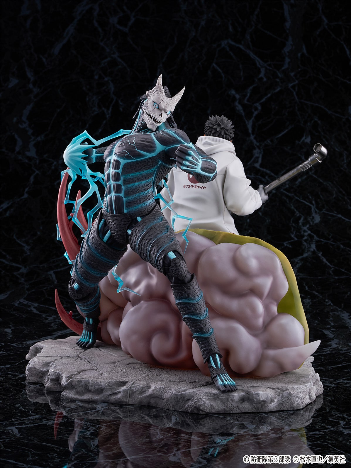 怪獣８号 1/7スケールフィギュア 「怪獣８号＆日比野 カフカ」
